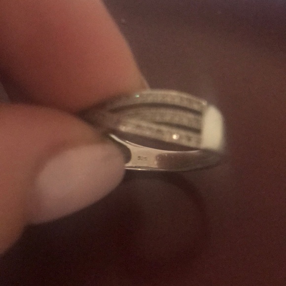 Sterling silver ring - Picture 2 of 3
